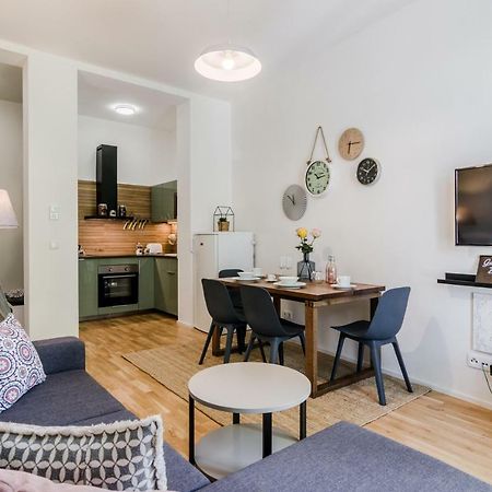Zizkov Apt Prague By Michal&Friends Dış mekan fotoğraf